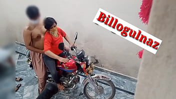 Desi girlfriend enjoys bike ride and passionate encounter with friend